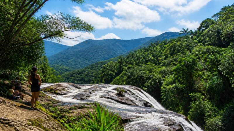 Lugares para Conhecer Perto de Curitiba: Roteiros, Natureza e Cultura